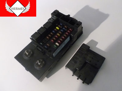 1998 Ford Expedition XLT - Fuse Box Junction Panel